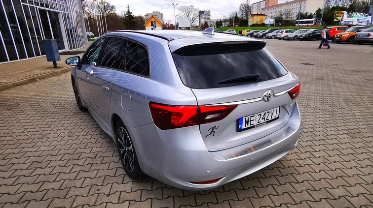 Toyota Avensis cena 65000 przebieg: 132000, rok produkcji 2018 z Mińsk Mazowiecki małe 121